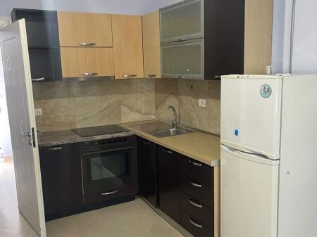 Rent | Vilë 2 + 1 | Kamëz Municipality | 250 €/month