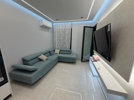  Jepet me qira 1+1 – 5 Maji Zonë e 5 Majit   