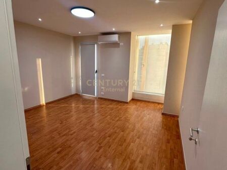 Via E Eblasanit - Ufficio in Affitto 190m2 Vicino all'Ambasciata Americana Edificio Commerciale