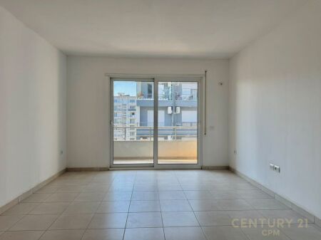 APPARTAMENTO 1+1 IN VENDITA A KINOSTUDIO! 146,000 € 13,500,000 Lekë