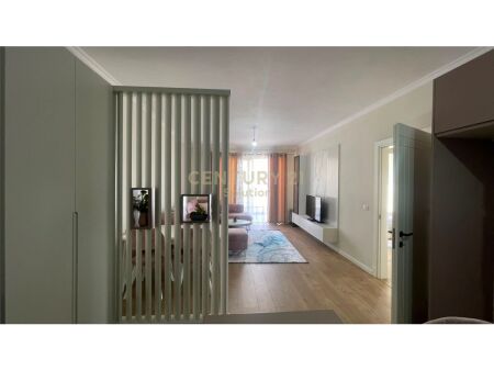 FOR RENT 2+1 APARTMENT + PARKING NEAR THE FORMER AVIATION FIELD!