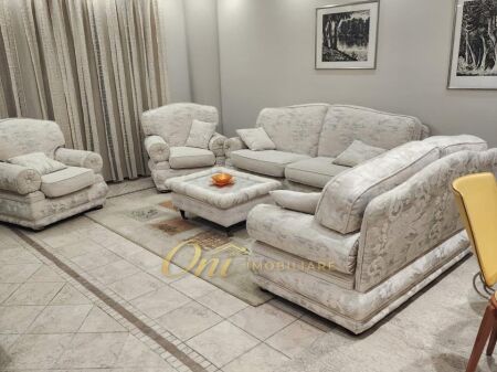RRUGA E ELBASANIT, APARTAMENT PER QERA 2+1+2