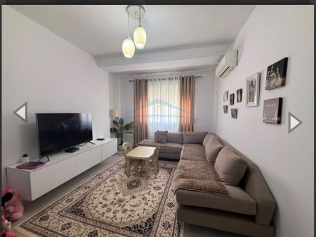 Rent, Apartment 1+1, Bill Klinton Street, Paris Commune