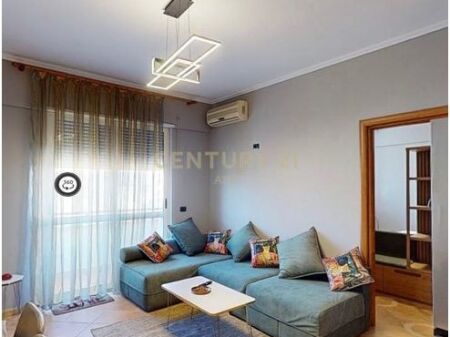 Shiten dy apartamente 1+1 – Pista Iliria, Durrës!