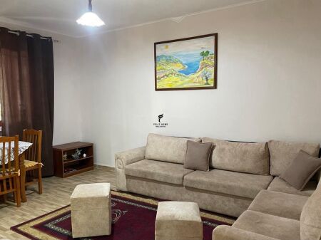 APARTAMENT ME QERA 1+1 RRUGA IRFAN TOMINI 55.000 LEKE FH-91779