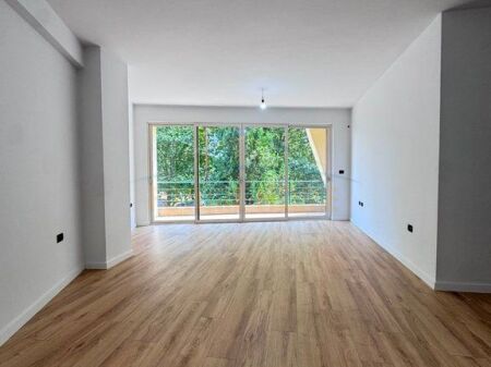 Shitet, Apartament 2+1, Don Bosko, Tiranë, PRO71842