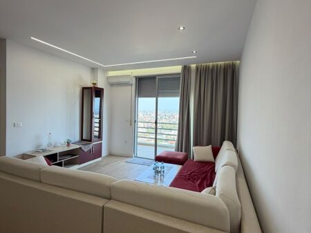 Affittasi appartamento 2+2+2 presso Ish Urt Durres