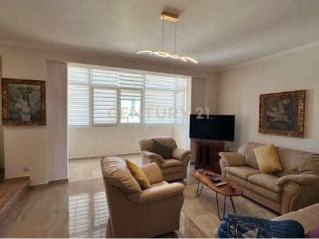 SHITET APARTAMENT 2+1+2 – RRUGA E BARRIKADAVE 270,000 € Sip. Totale  110m2