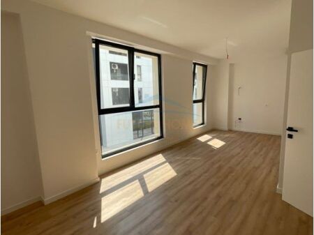 Affitto, Appartamento 2+1+2, Residenza "Jordan", Tirana . Empire73787