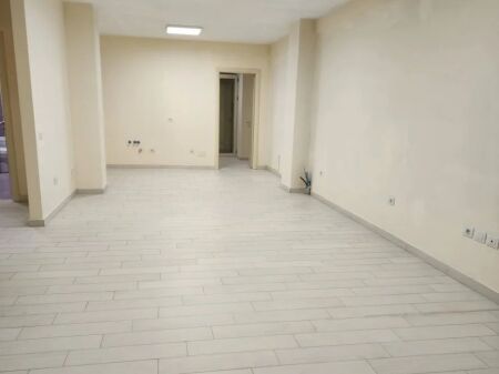 Apartament Me Qera 3+1 Tek Pazari i Ri (ID B2341) Tirane