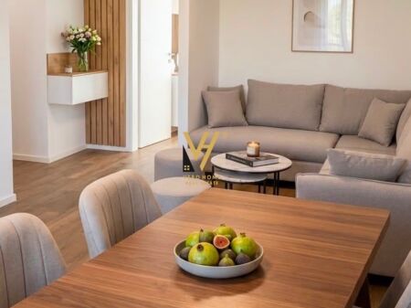 JEPET APARTAMENT 1+1 ME QIRA TE ALI DEMI 50.000 LEKE
