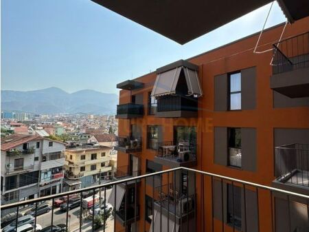 In vendita, Appartamento 1+1, Complesso ASL, Tirana