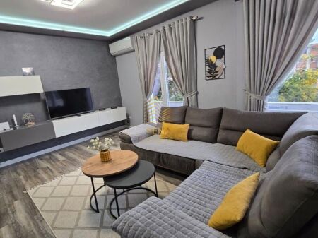 Rent, Apartment 2+1+balcony+G, Sauk, 60,000 Lek/Month
