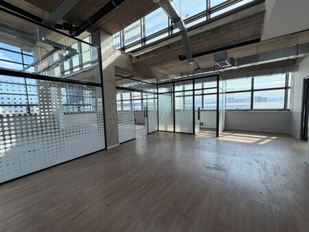 Office space for rent in the Center
