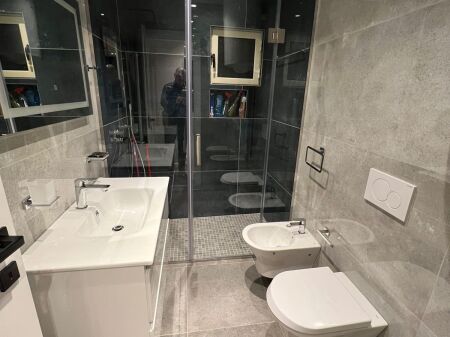 🏠 APARTAMENT 2+1 ME QIRA – ISH-FUSHA AVIACIONIT