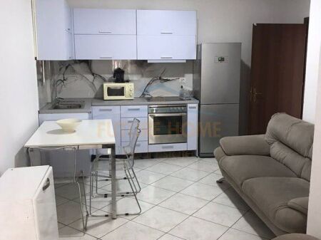 Shitet, Apartament 1+1, Yzberisht, Tiranë