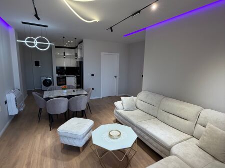 Apartament per qira 2+1 tek Kompleksi Aura ne Laprake cmimi 80,000 leke/muaj
