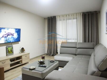 Affitto, Appartamento 2+1, Via Kongresi i Manastirit, Tirana.