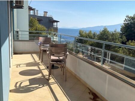 Apartament - Për Shitje - Rruga Mitat Hoxha, Sarandë