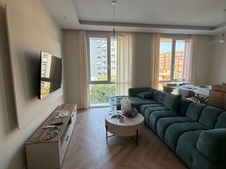 Qera | Apartament 2 + 1+ 2 | Farmacia 10 | 700 €/muaj