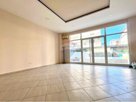 Shop for Rent