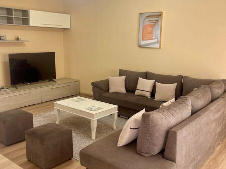Apartament 2+1 per qira Fresk