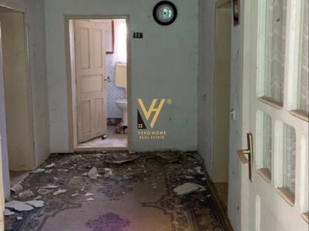 SHITET TRUALL + NDERTIM NE VLORE 62.000 EURO