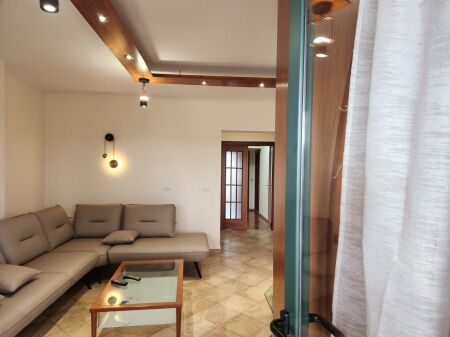 Qera | Apartament 2 + 1 | Blloku | 1500 €/muaj