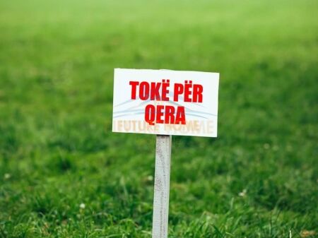 Affitto, Terreno, Paskuqan.