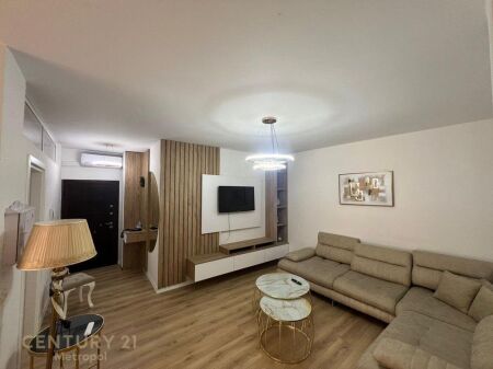 APARTAMENT 2+1+2 ME QIRA – KOMPLEKSI FRATARI, ASTIR