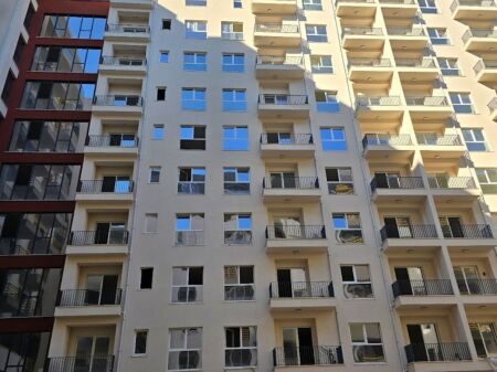Apartament ne shitje 1+1 Kompleksi Aura