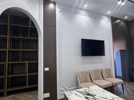 MODERN OFFICE FOR RENT