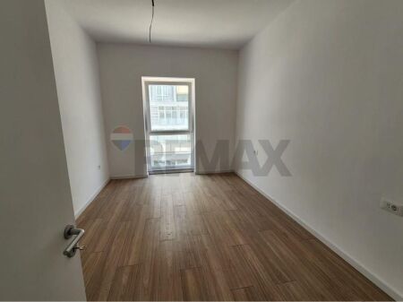 Office - For Rent - Kika 2, Tirana