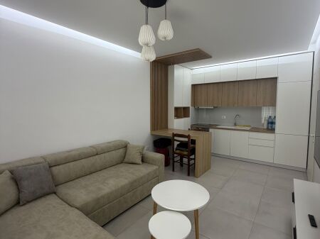Apartment for rent 1+1 near Villa L, price 50,000 lek/month