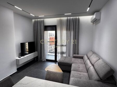 APARTAMENT 1+1 ME QIRA – BULEVARDI I RI