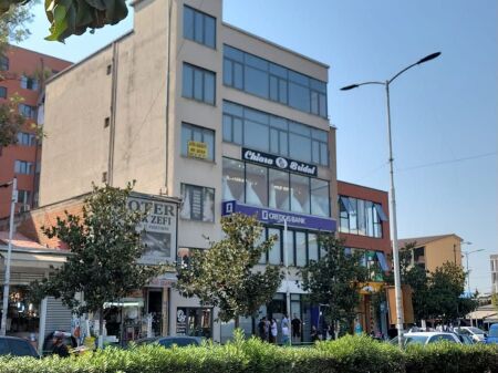 OFFICE SPACE FOR RENT – KAMËZ