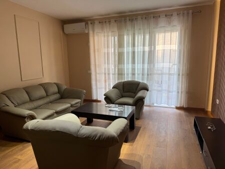 1+1 for rent, Radisson