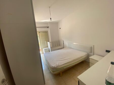Jepet Me Qera Apartament 2+1+2 Tualete + 1 Ballkon