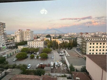 Rent, Apartment 2+1+2 Balconies, American Hospital, Durres