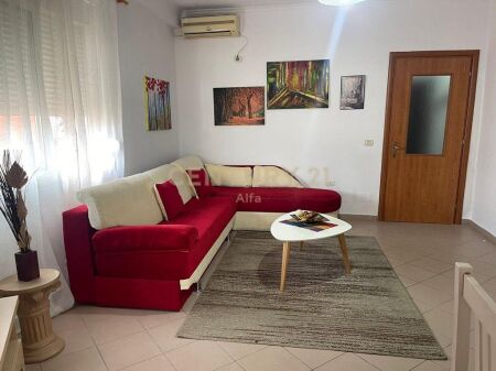 Apartament 1+1 📍 Rruga e Bogdaneve