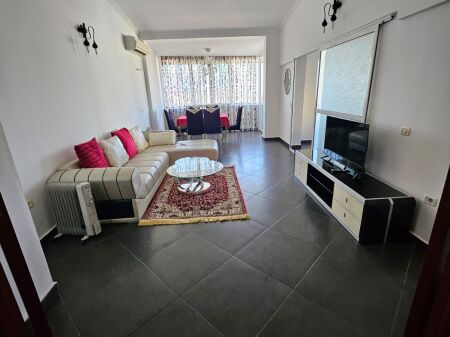 Apartment 2+1 Kodra e Diellit (Bill klinton )