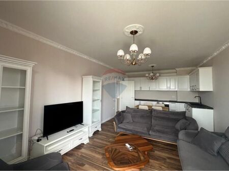 Shesim apartament 2+1+2 Oasis Lake Residence, Liqeni i Thate, prane Vet Hospital.