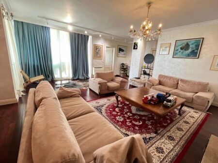 SHITET APARTAMENT 3+1 ME PAMJE PANORAMIKE NE QENDER TE TIRANES