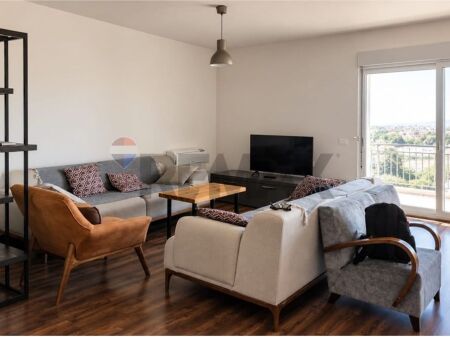 Apartment for rent, near 21 Dhjetori, complex contact.
