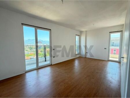 Apartament 2+1 per shitje tek Univers City!