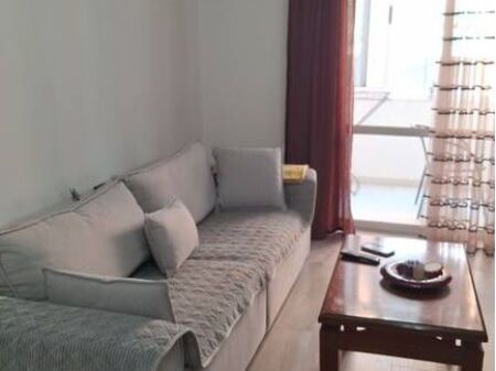 Appartamento 2+1 in Affitto in Via Kavaja, 107 m²