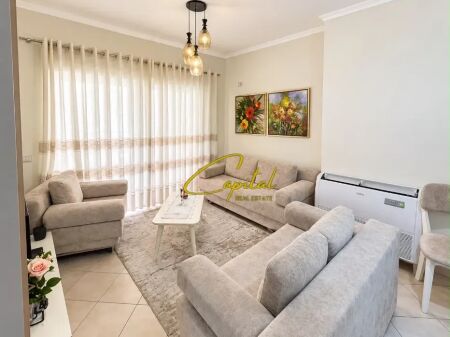 APPARTAMENTO IN AFFITTO 2+1 COMUNE DI PARIGI 800 EURO