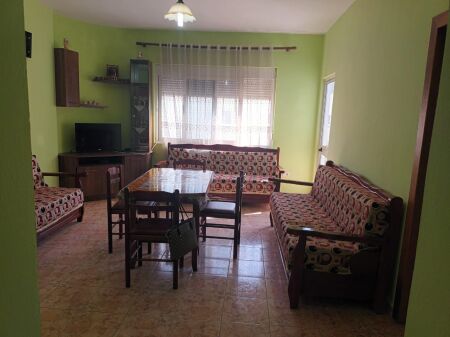 Apartament 1+1 per qera Mali i Robit !