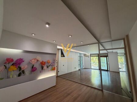 OFFICE 118 M2 FOR RENT AT ISHA EKSPOZITA 100,000 LEKE