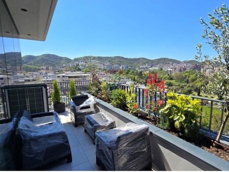 Apartament modern per qira tek Lake View